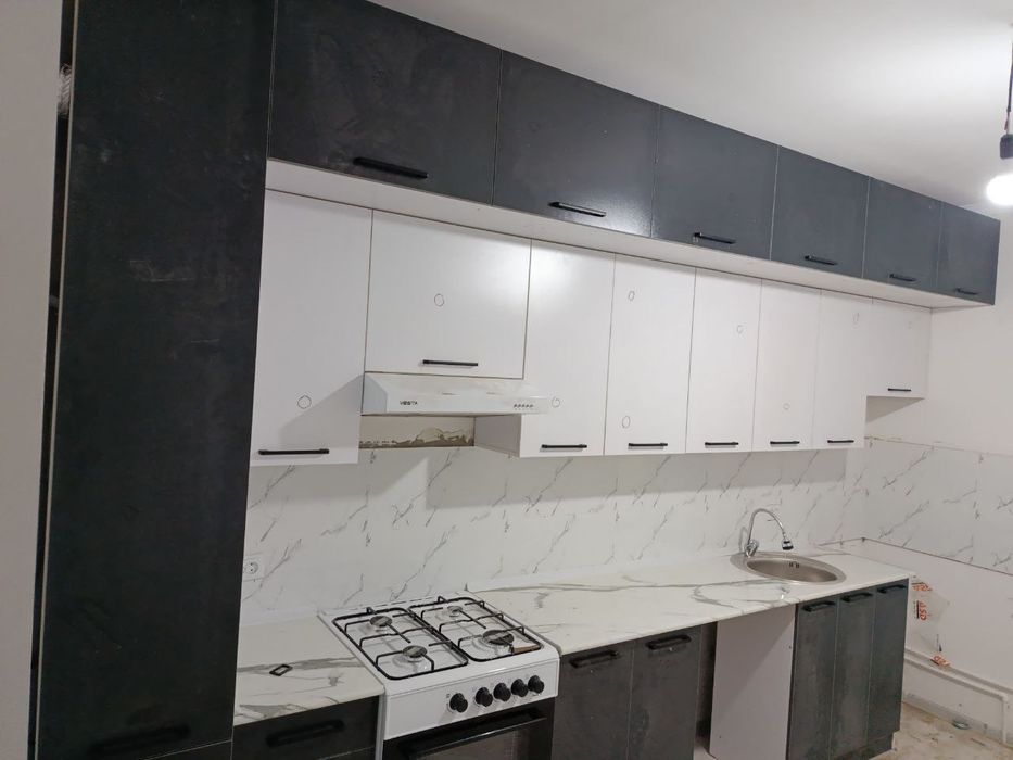 мебель кухня, шкаф,кровать