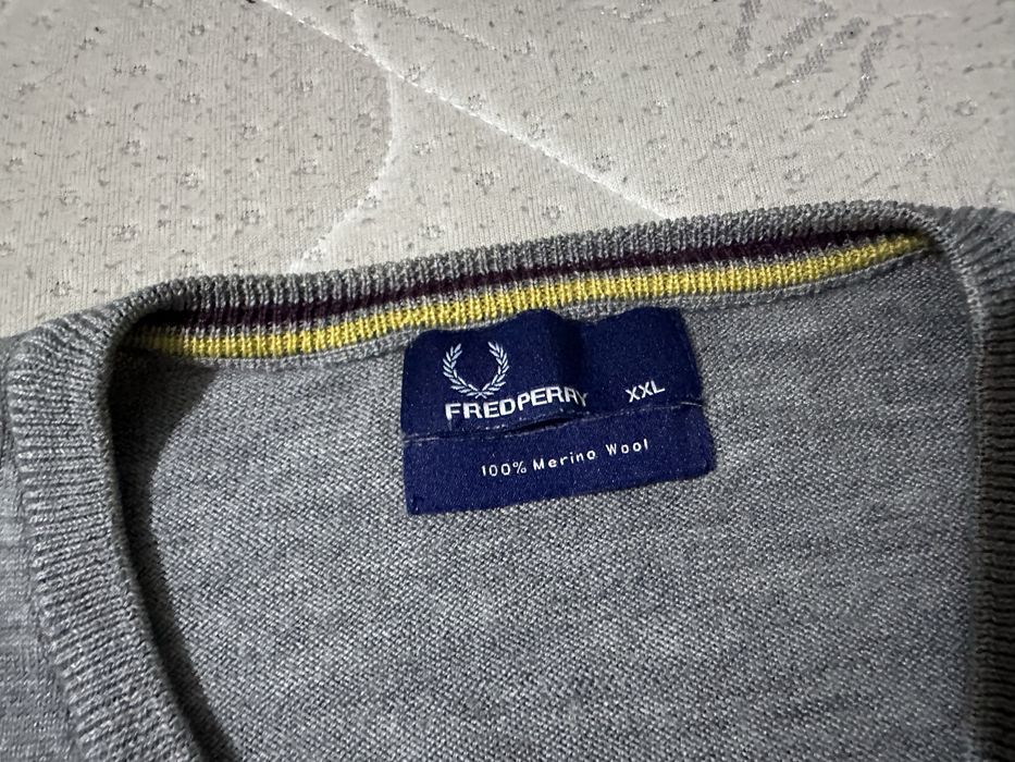 Fred Perry Merino Wool V Neck Sweater