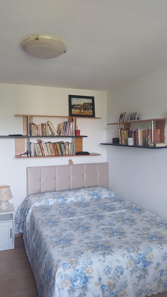 Vand apartament cu 2 camere  zona Nord Rm.Valcea