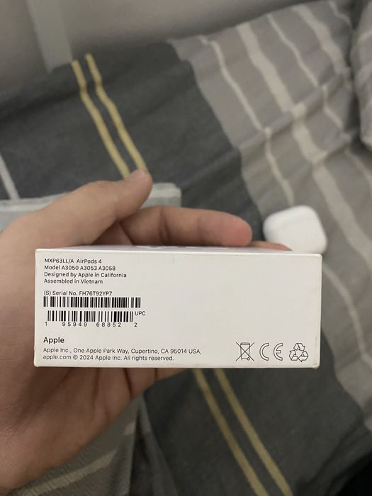 AirPods 4 оригинал