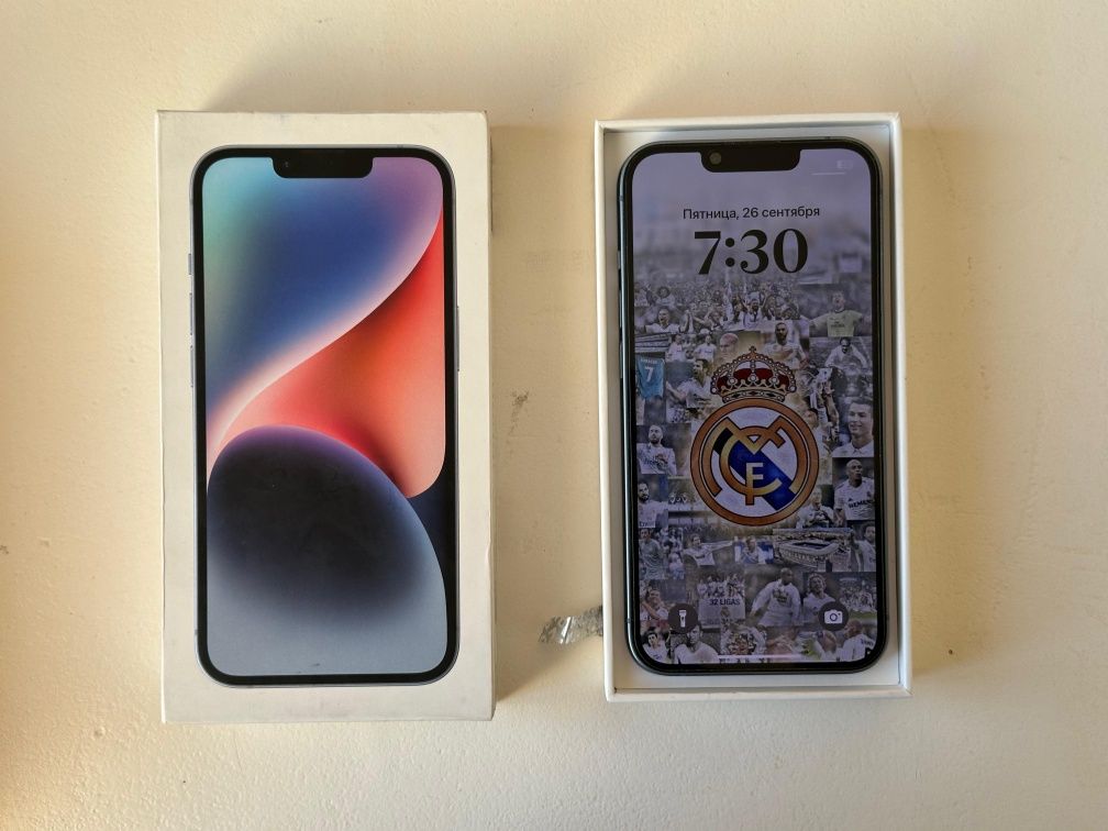 iPhone 14 в отличном состоянии