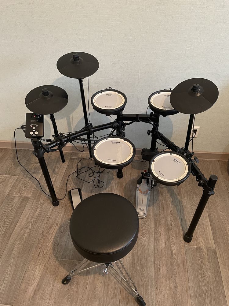 Электронная ударная установка Roland td-1dmk
