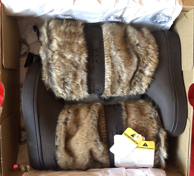 Crocs Modessa Furry Boot - дамски ботуши - 38/24,5