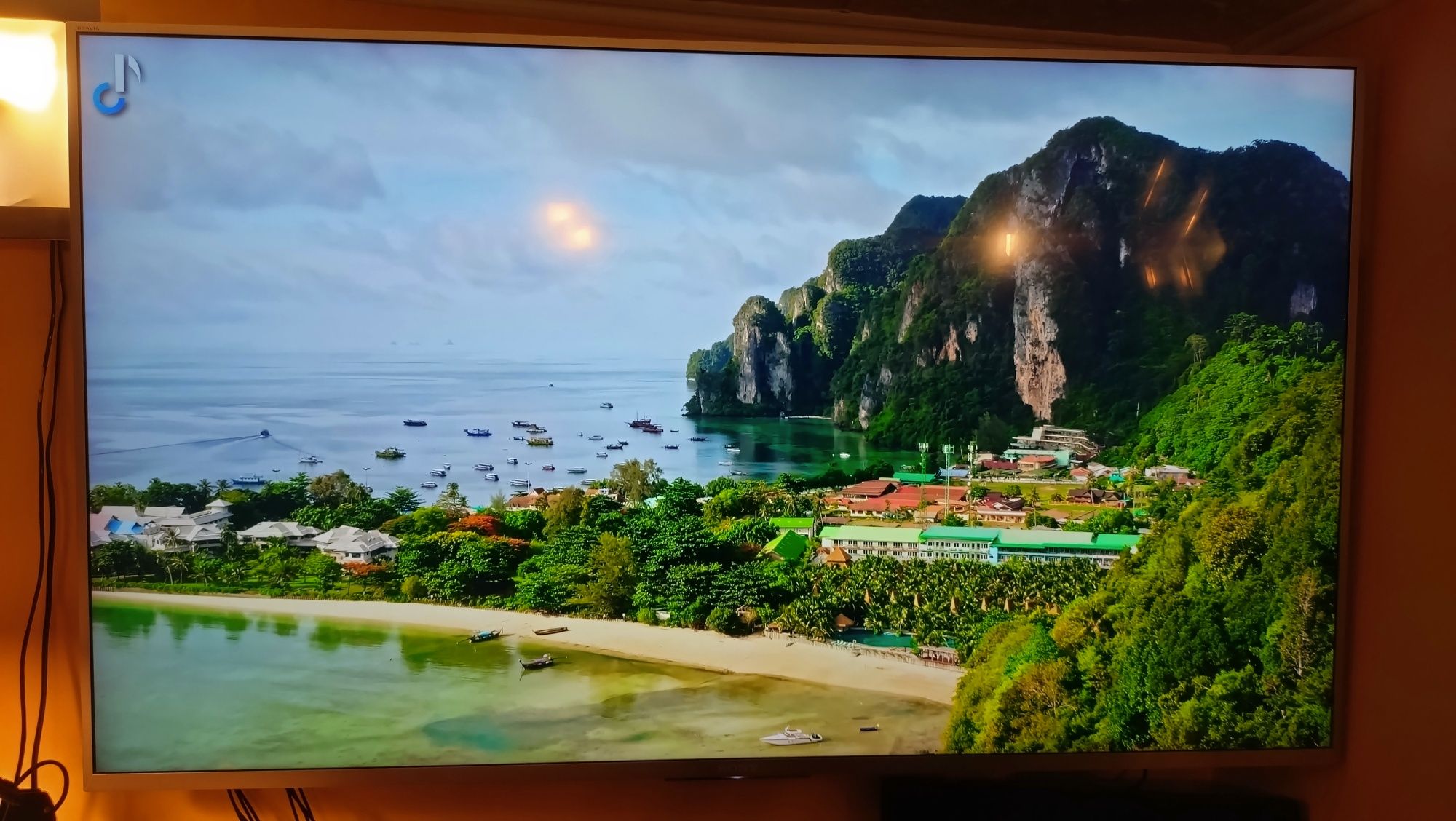 led телевизор Sony  4 K ,андроид 55' KD- 55 XE 8577