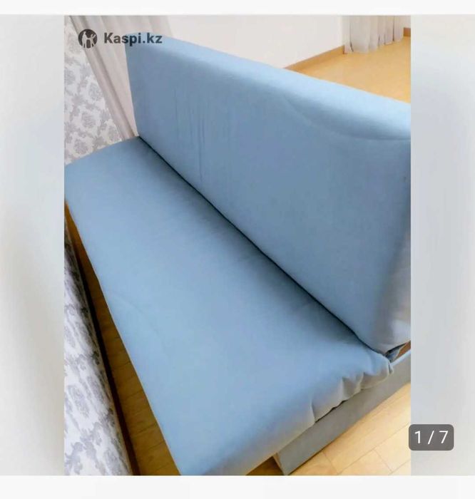 Продам новый велюровый диван