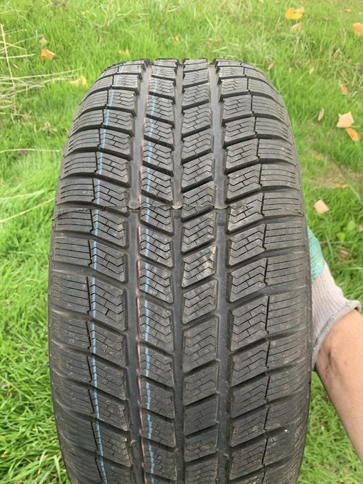 Anvelope 1 buc 235 45 17/ 215 55 16/ 195 55 16/ 195 55 20