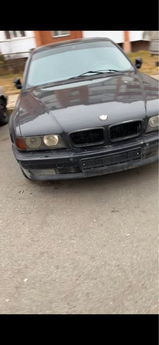 БМВ 728 Продам автомат