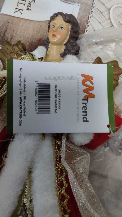 Стоящ орнамент CHRISTMAS SPEAK за коледна елха ангел червен 32 см