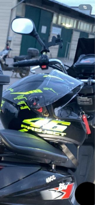 Шлем,на мопед,на мотоцикл