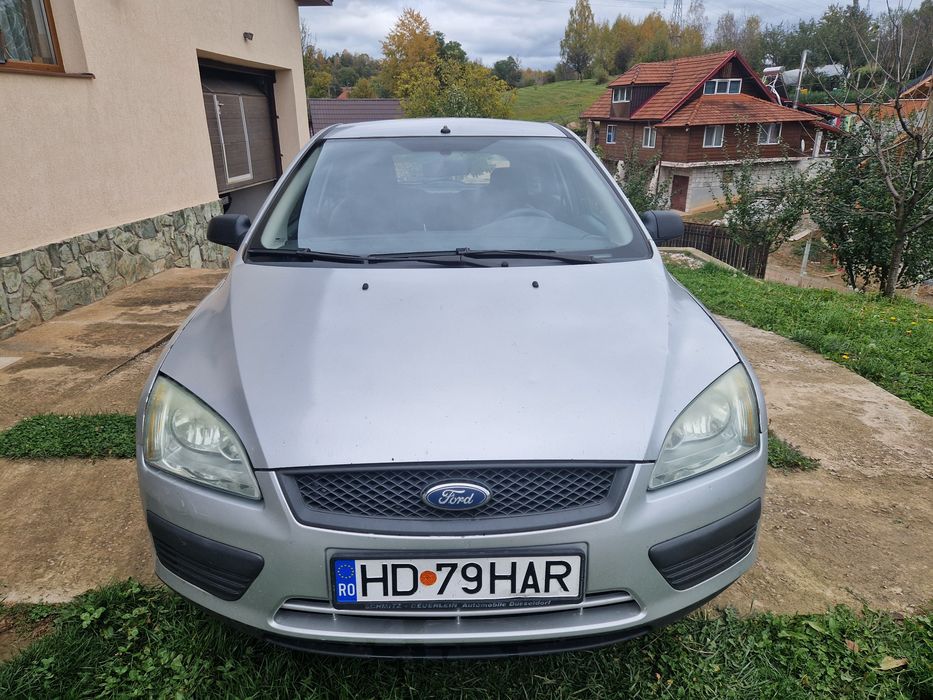 Vând Ford focus 2  1.6 diesel