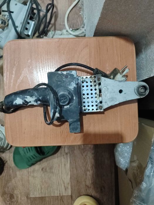 Продам электро лобзик и паяльник