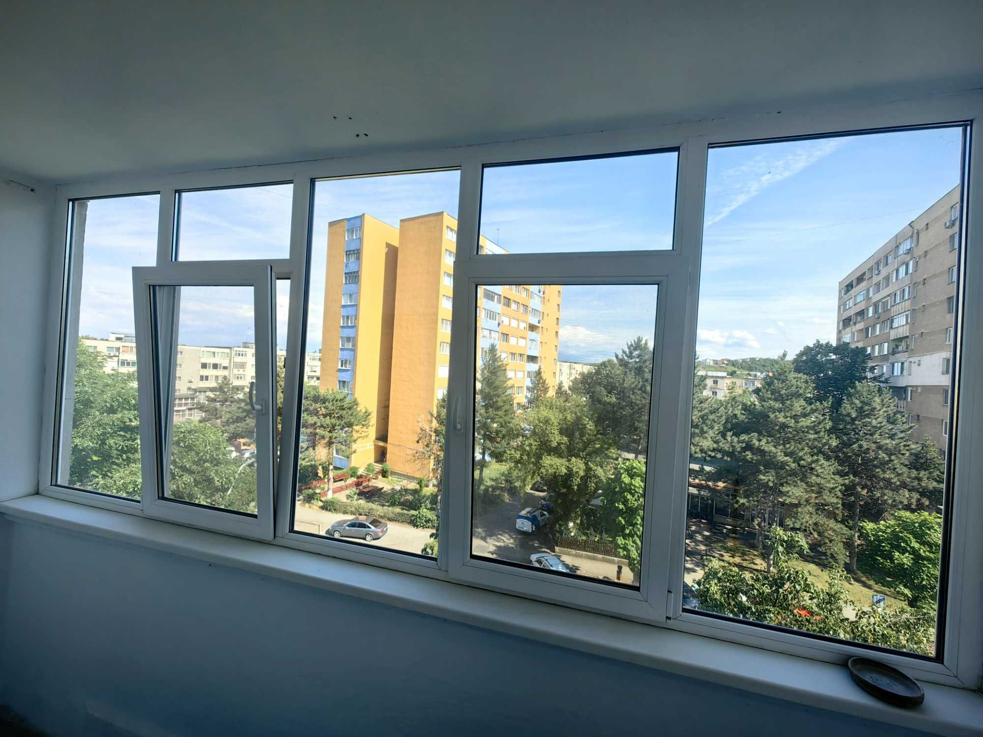Apartament doua camere de închiriat, mun. Deva