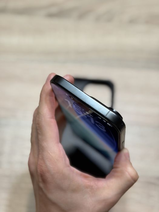 Iphone 16 ProMax 250 Gb Black Titanium ESim