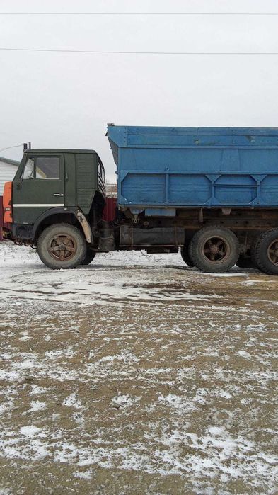Продам грузовик Камаз