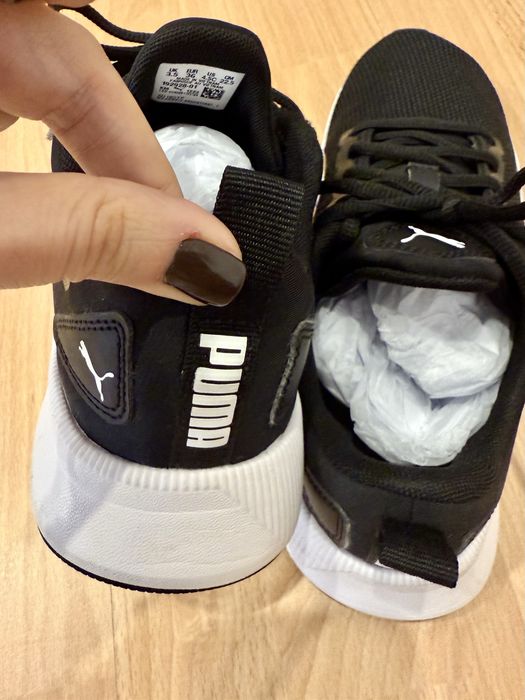 Adidasi sport Puma baieti marime 36 aproape noi