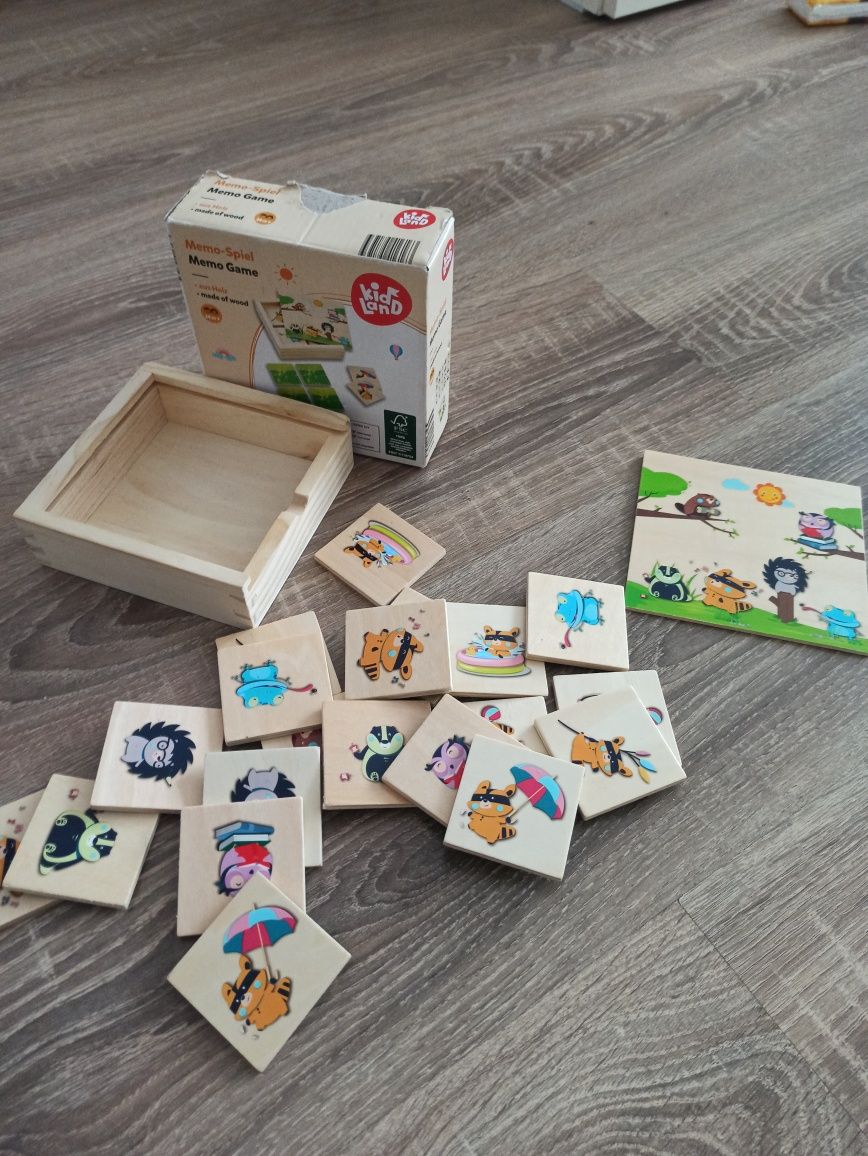 Лот дървени играчки