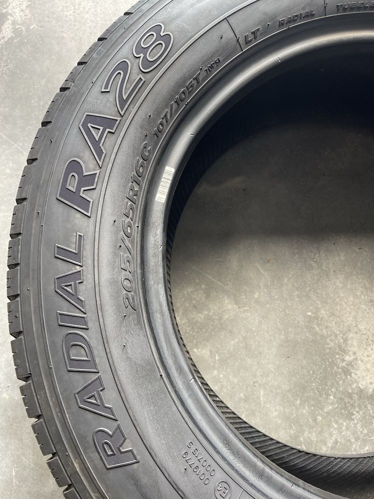 Set cauciucuri anvelope vara Hankook 205 65 R16C profil 6mm originale