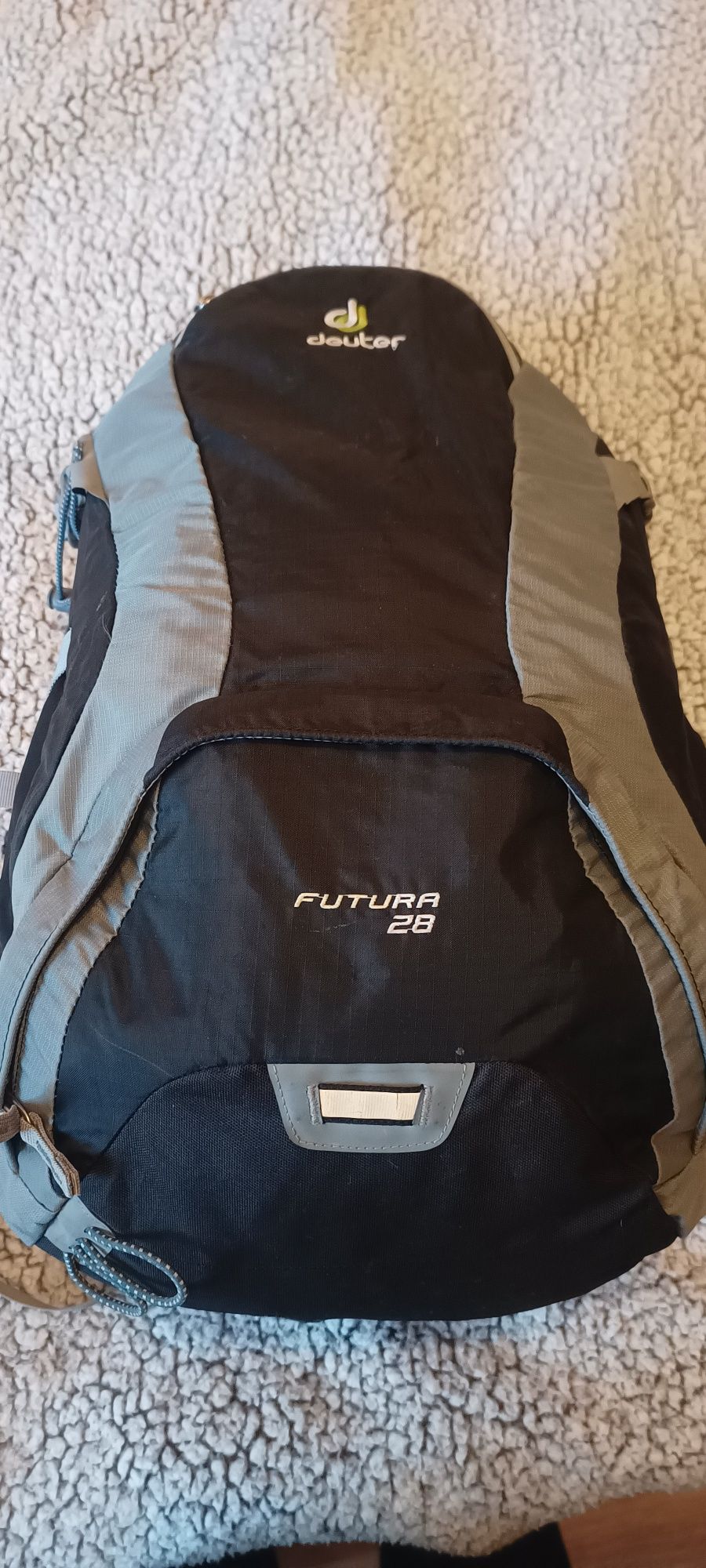 Туристическа раница Deuter Futura 28л.