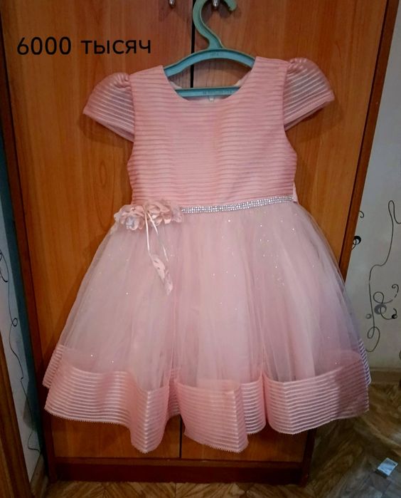Платья на девочку