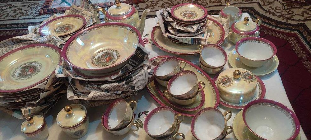 Мадонна ГДР (Германия)1955 год,12 персона,94 предмет