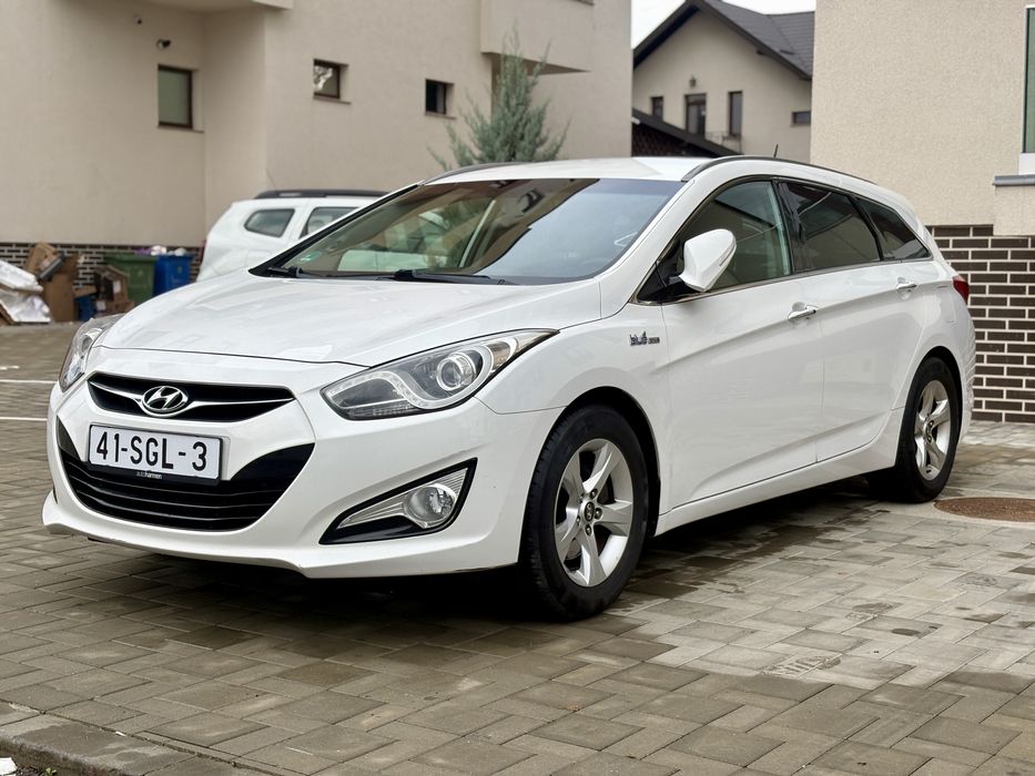 Hyundai i40 1.6 blue drive