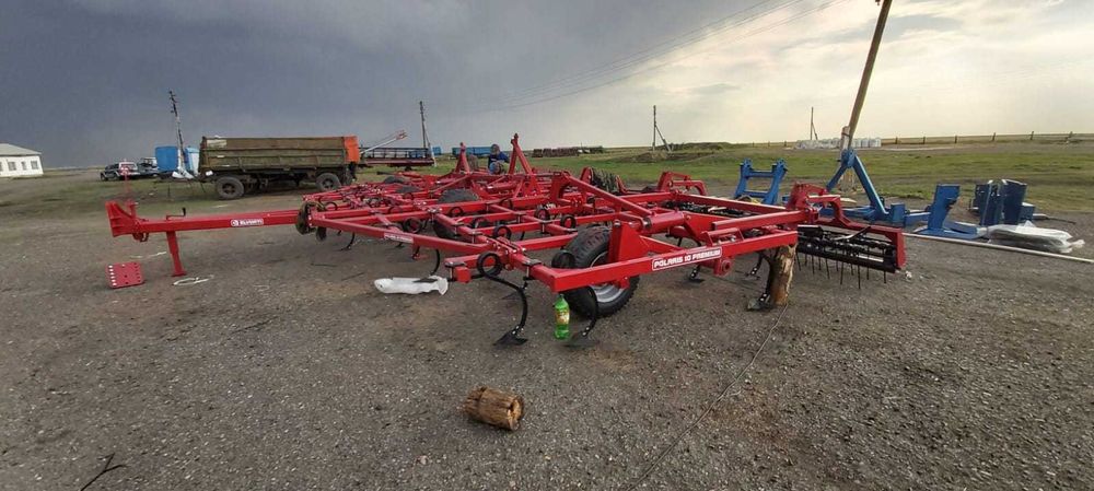 полуприцепной 5-рядный культиватор сплошной обработки Полярис 10