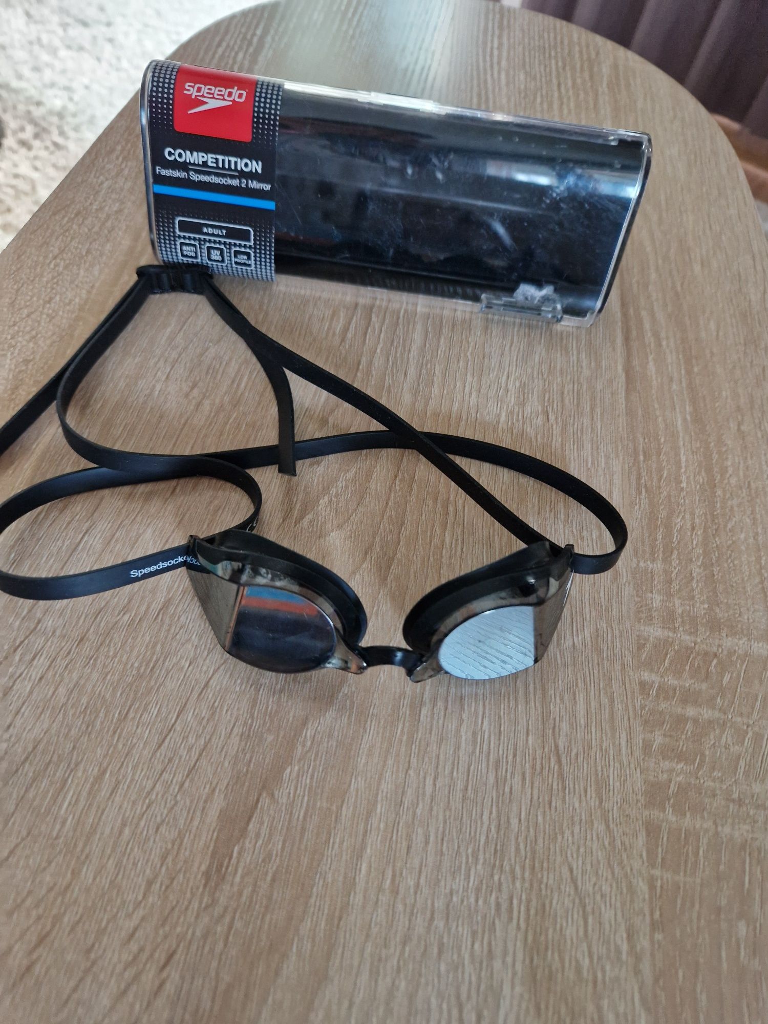 Професионални плувни очила Speedo,  нови без забележки!