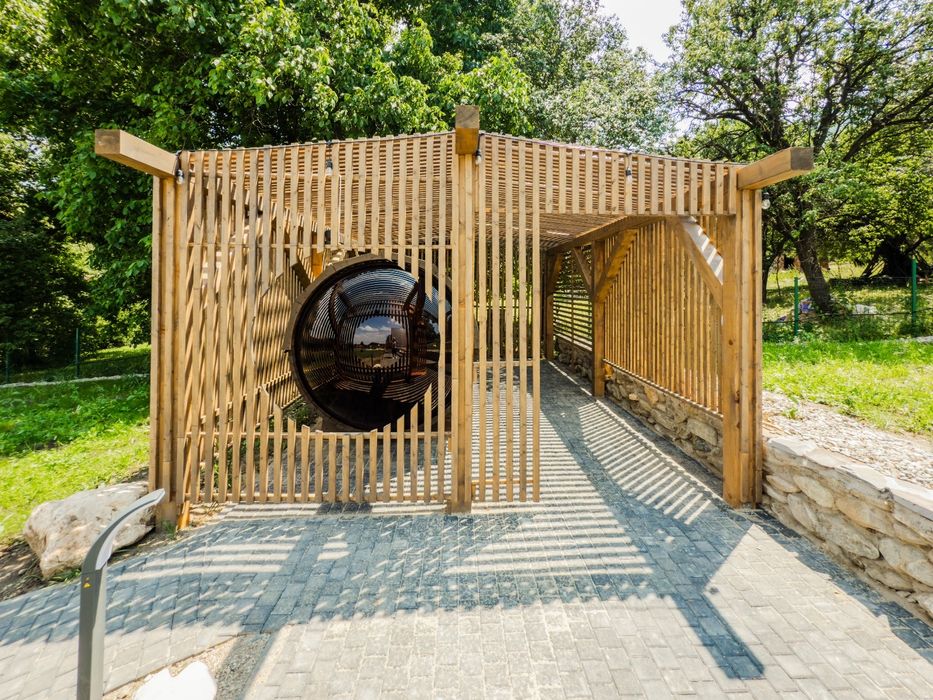 Proprietate,  A - Frame uri de vanzare sau inchiriat