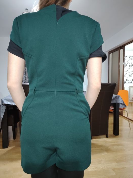 Salopeta verde scurta