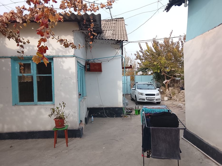 Срочна котта ховли сотилади