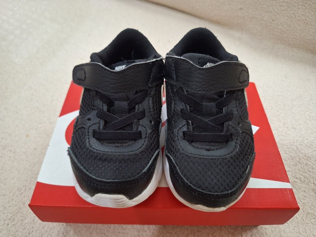 Детски маратонки NIKE