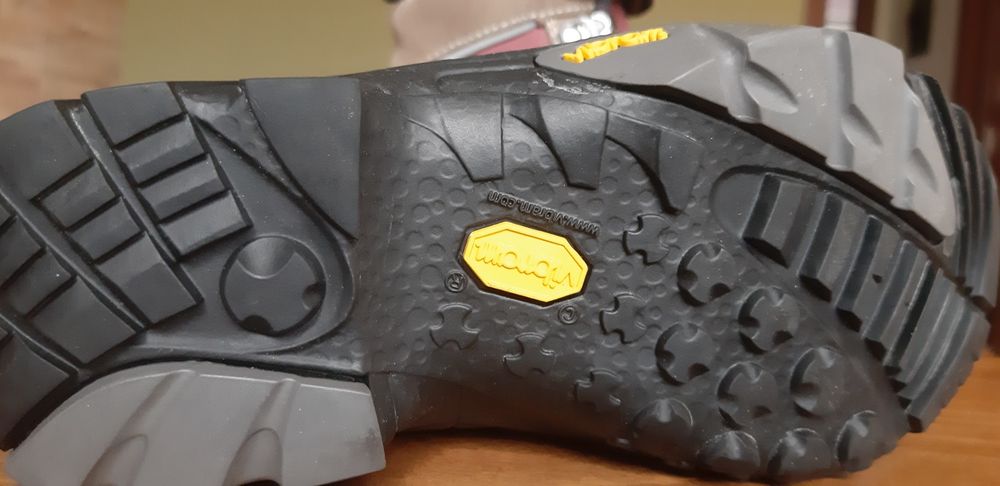 Оригинални Детски боти KLAVENESS