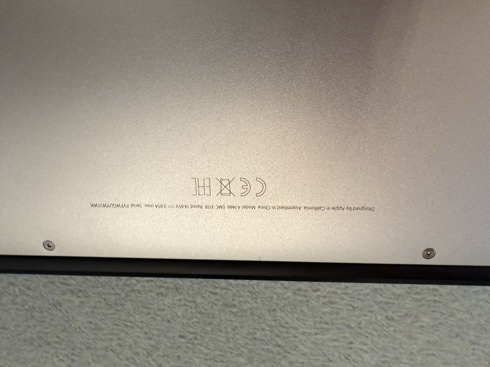 MacBook Air 13 Apple