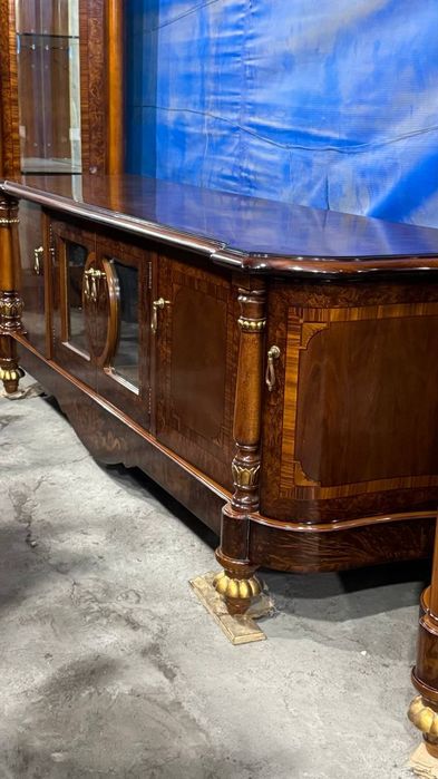 Продаётся Итальянский комплект