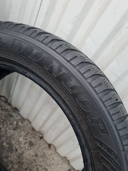 2 Anvelope de iarna*225/50R17 *Dunlop*LICHIDARE STOC*50 Lei Buc*