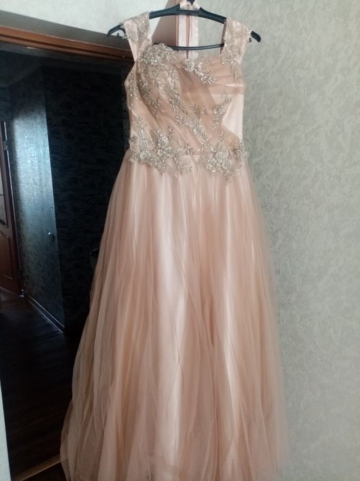 Платье вечернее. Выпускной.