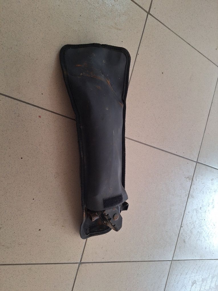 Cric si cheie de roti Opel Astra G 2003