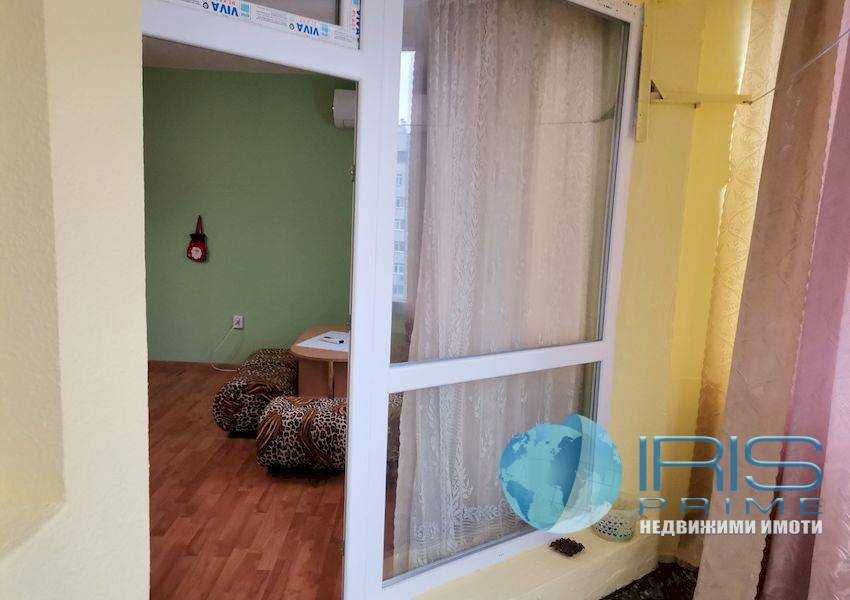 Продава се Двустаен апартамент в Шумен, 5-ти полк - 54 кв.м за 1228 €/кв.м - Снимка #1