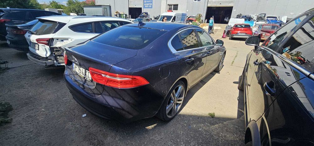 Jaguar XE, 2016, motor 2.0 diesel, 180 CP, cutie automată
