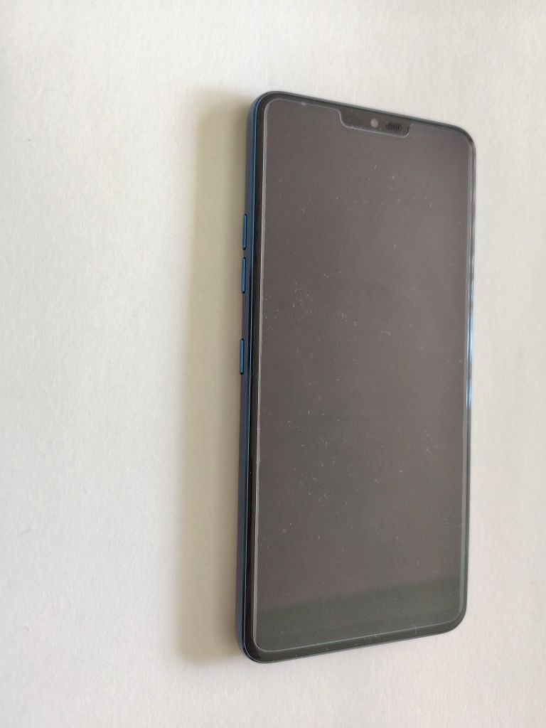 Lg G7 ThinQ НОВ демо модел