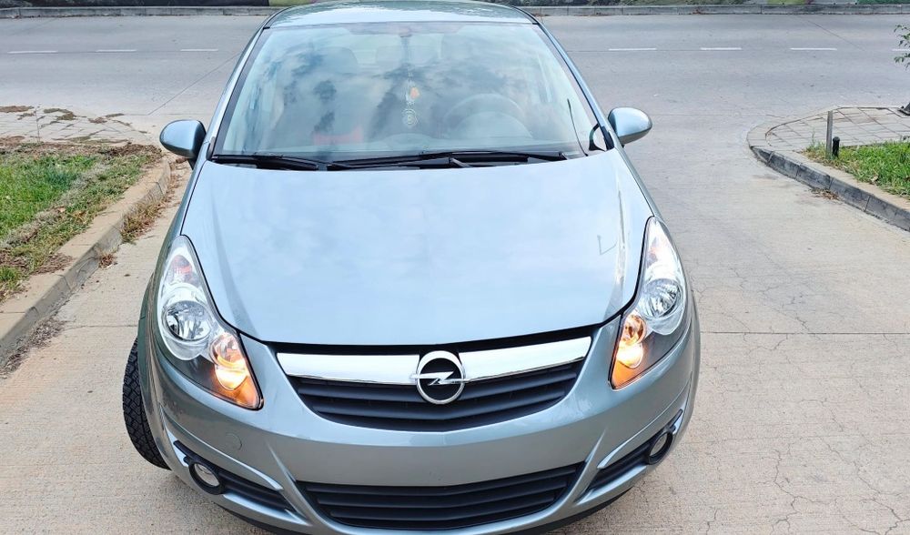 Opel CORSA 1.2 benzina, Ediția 111, facelift