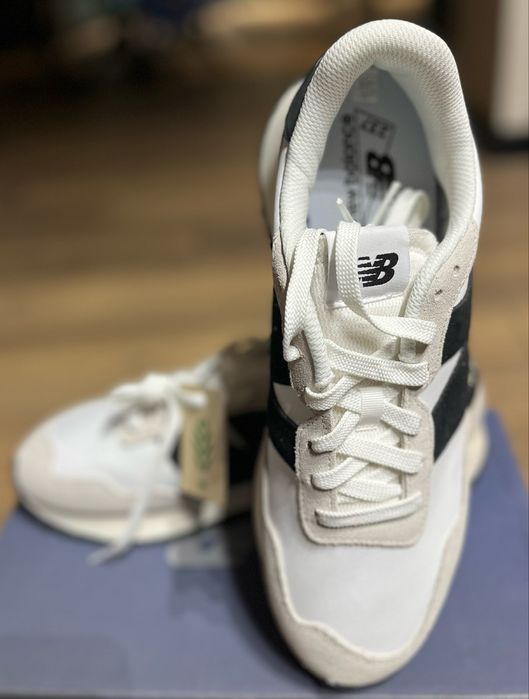 Маратонки New Balance мъжки, оригинални, нови.