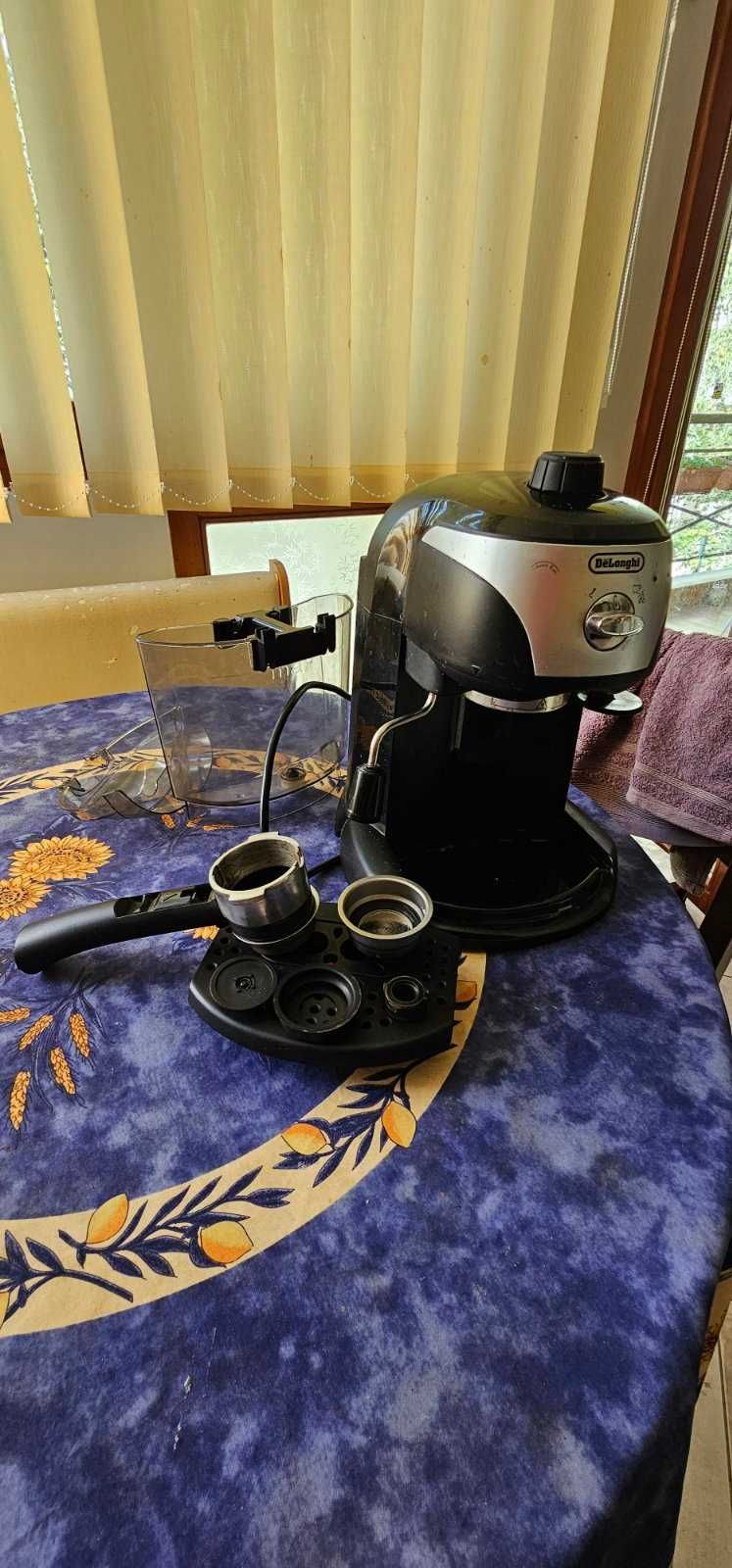 Кафемашина Delonghi EC221.B