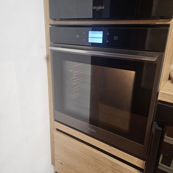 Vând Cuptor incorporabil WHIRLPOOL W9 OM2 4S1 P BSS, Electric