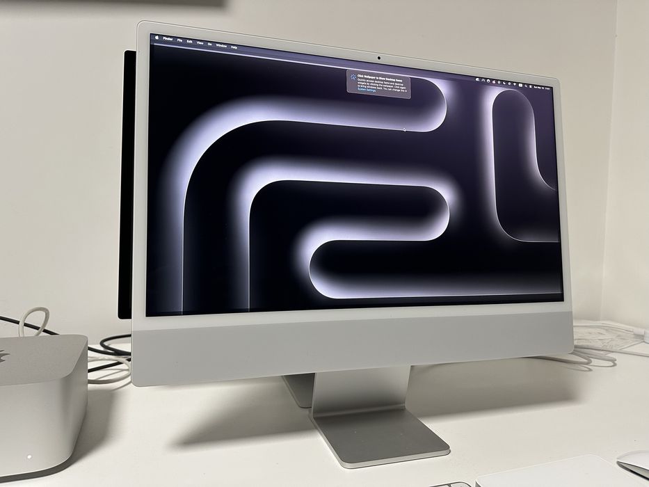 iMac 24”, M1, 2021, 8GB ram - impecabil