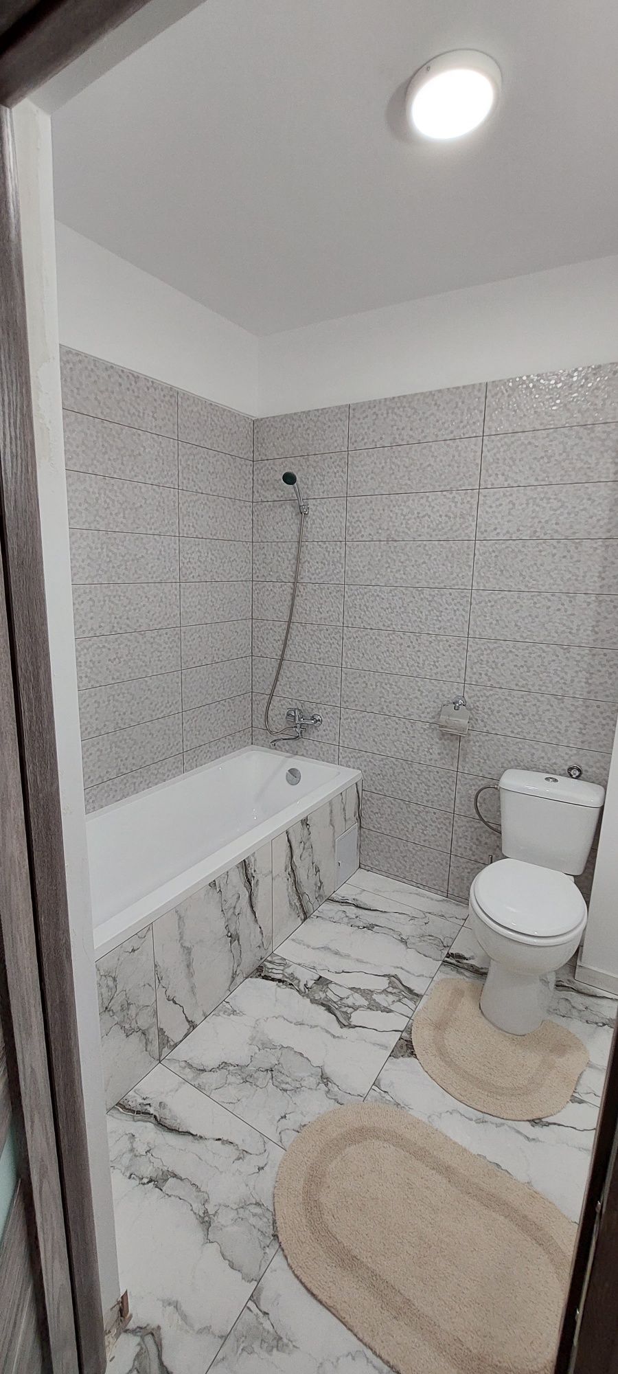 Apartament de închiriat 3 camere