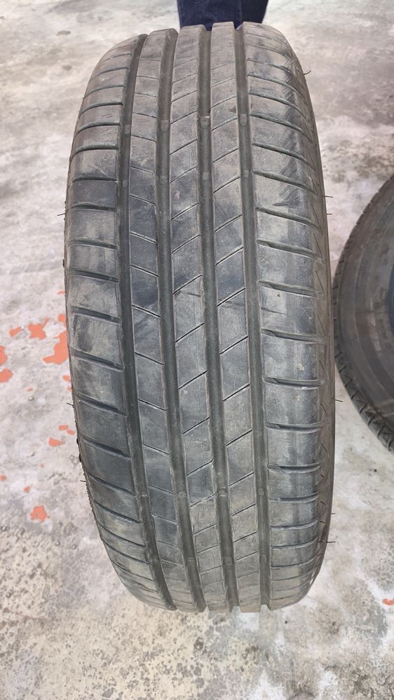 Гуми Brigestone 195/65/15