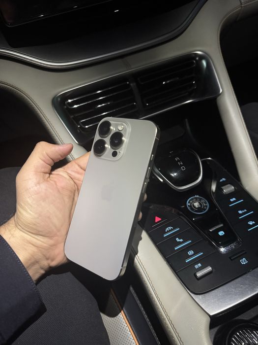 iPhone 16 pro 128 gb