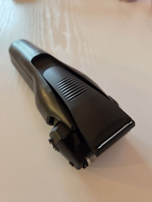 Тример GRUNDIG 2in1