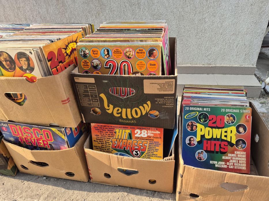 Vând Lot 2000 lp Discuri Vinil colectie muzica usoara straina